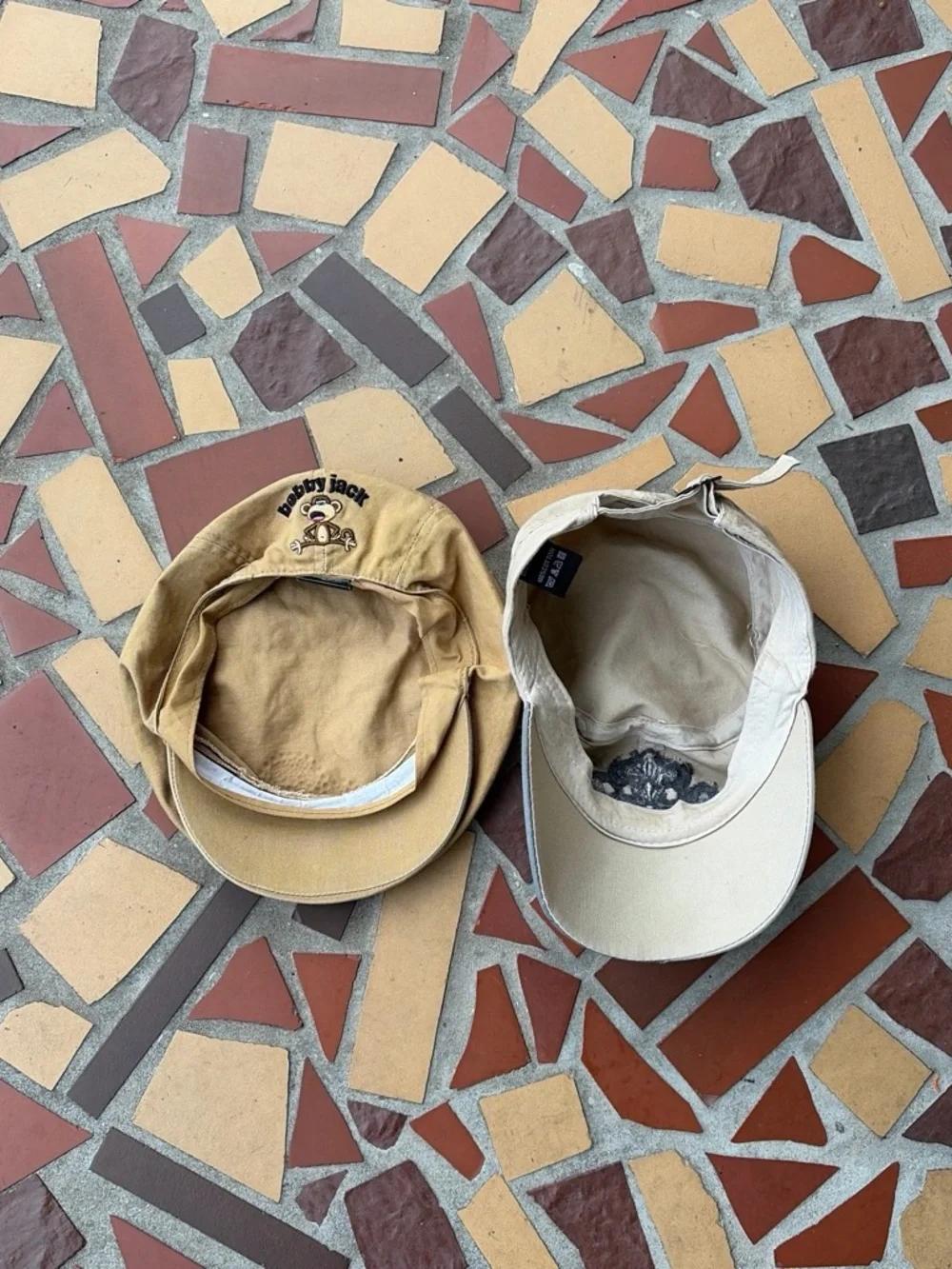 Embellished Nostalgia Bobby Jack Yellow Cotton Newsboy Cap